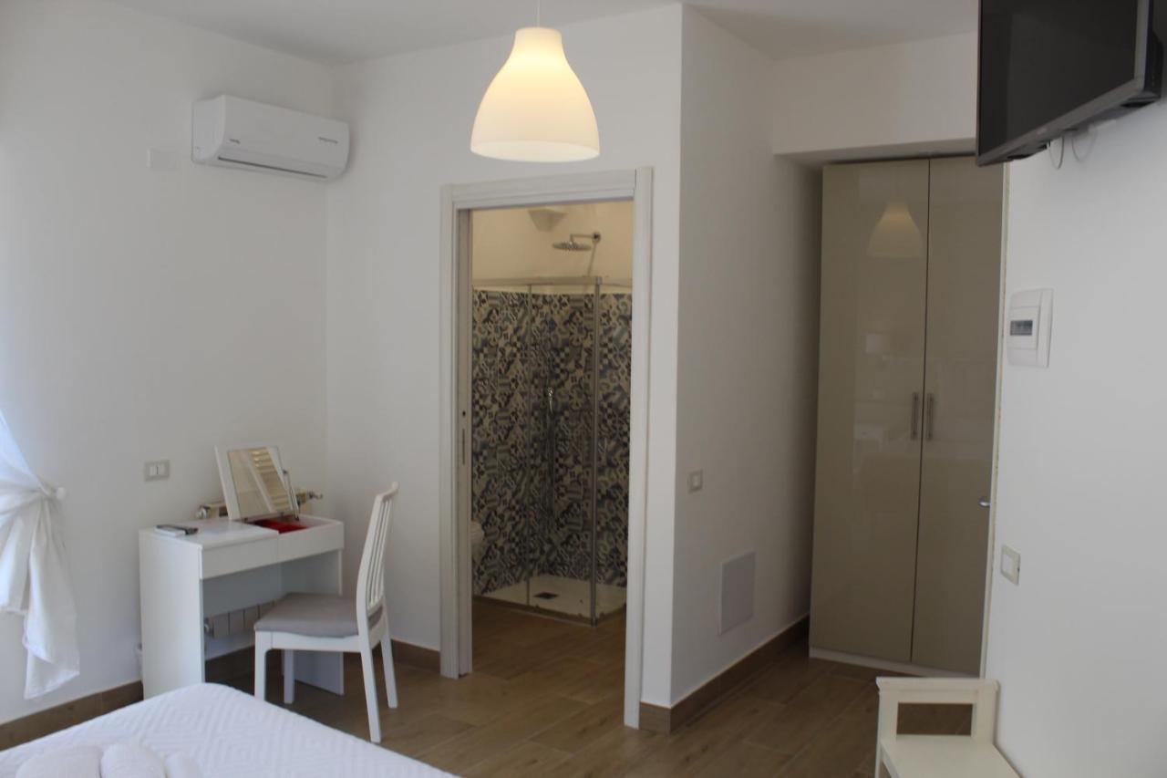 B&B Casa Al Vicolo 2 Taormina Luaran gambar