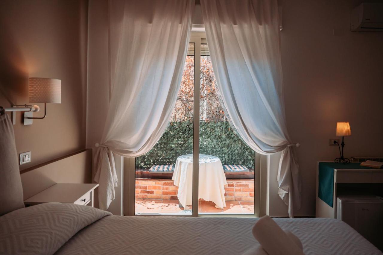 B&B Casa Al Vicolo 2 Taormina Luaran gambar
